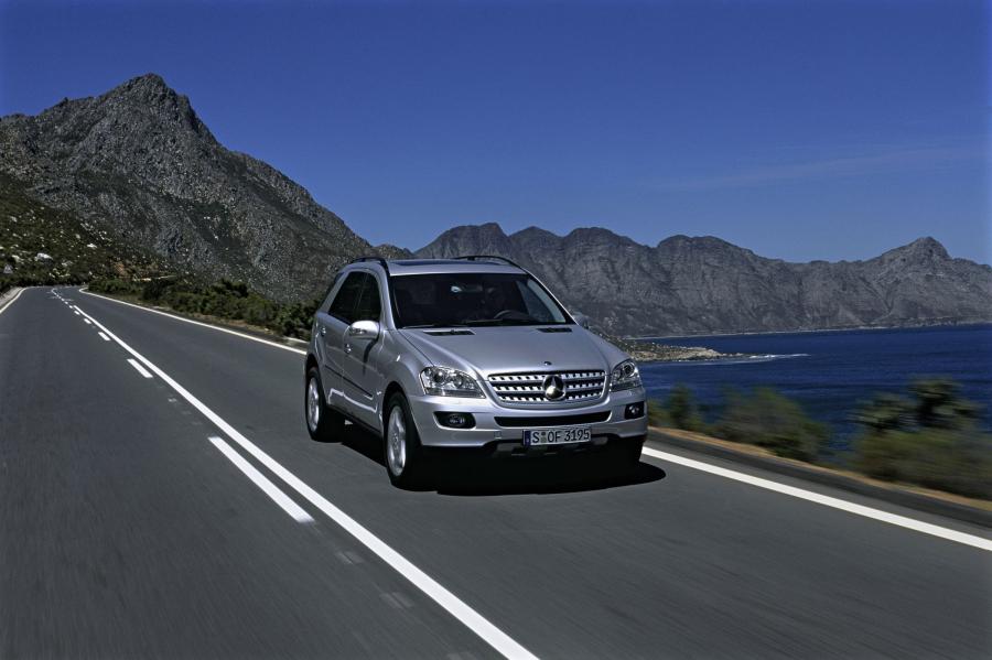  Mercedes-Benz ML-Class 2006 года  (фото 61 из 400)